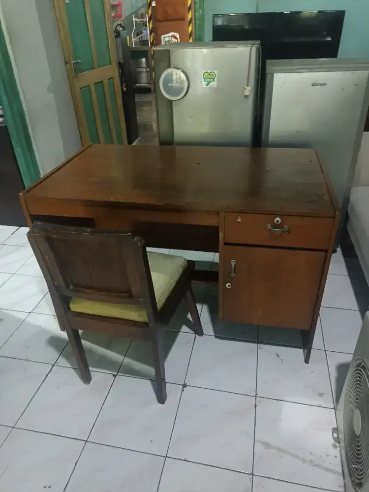 meja jati bekas bonus kursi
