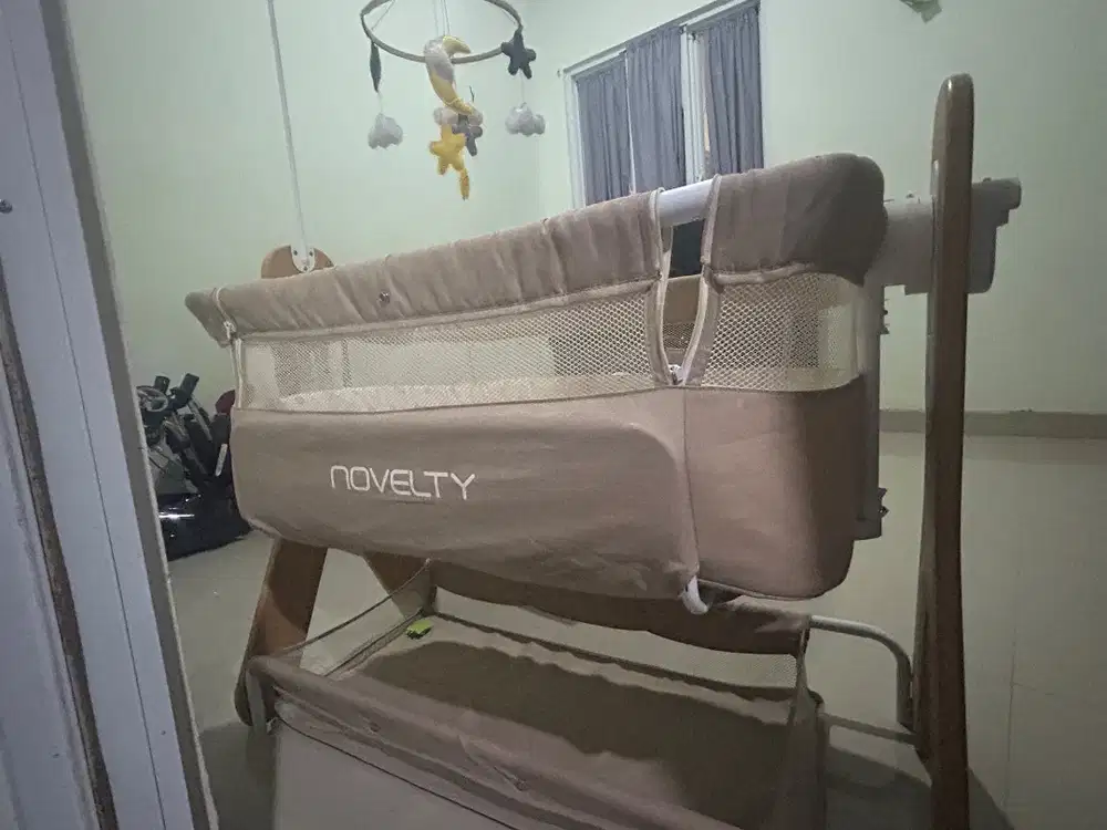box tempat tidur bayi