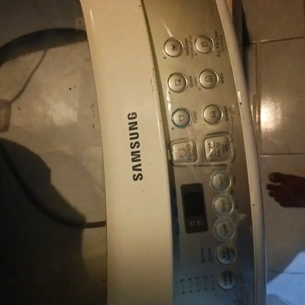 Servise mesin cuci bergaransi