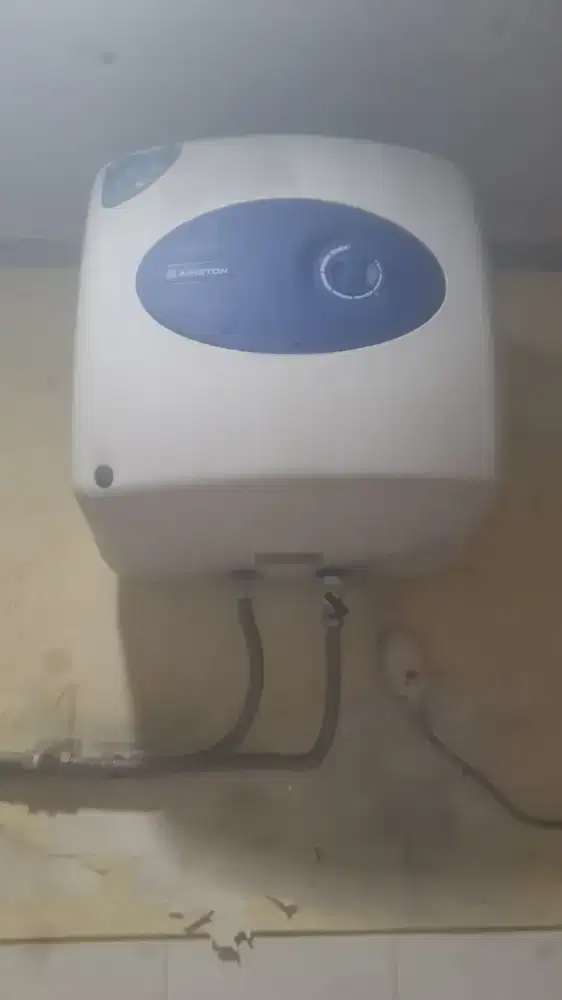 Ariston Ti-Shape