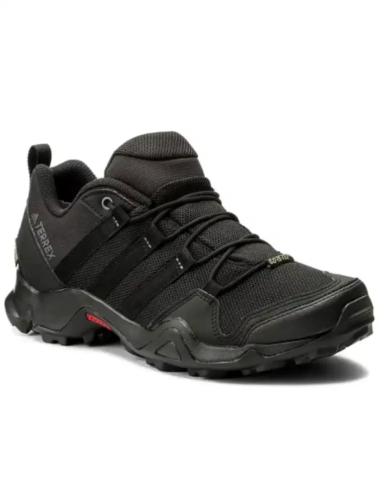adidas terrex AX2R Gortex hiking