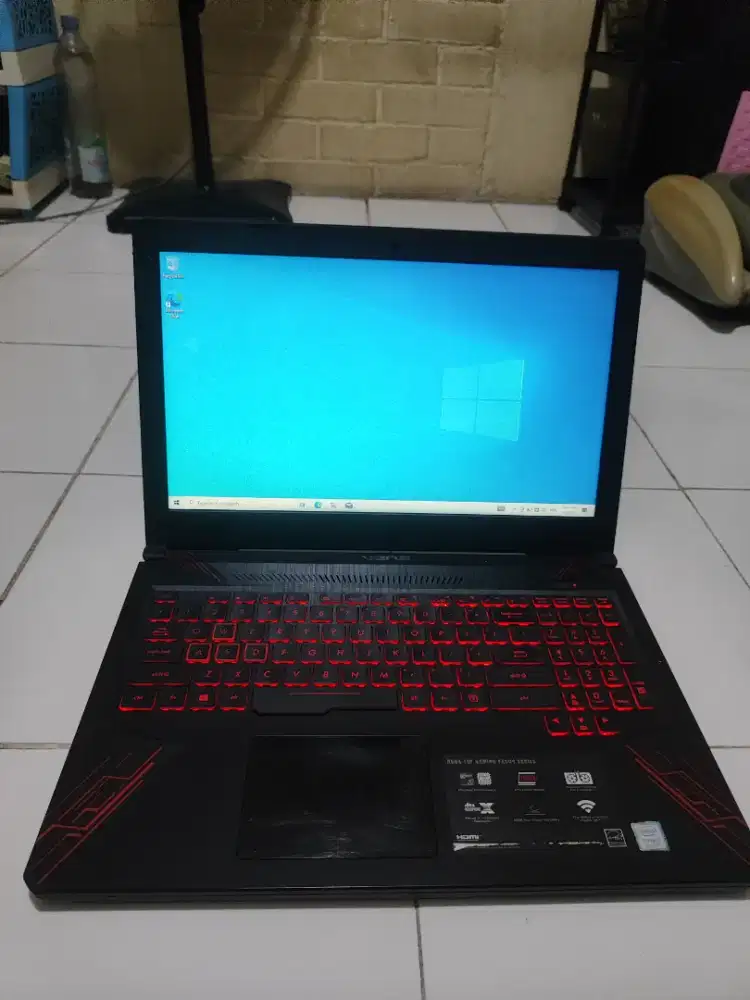 Asus Tuf FX504GE GAMING BACKLIGHT