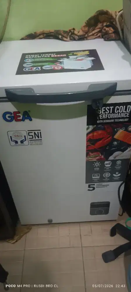 Dijual Freezer 100 liter Merk GEA