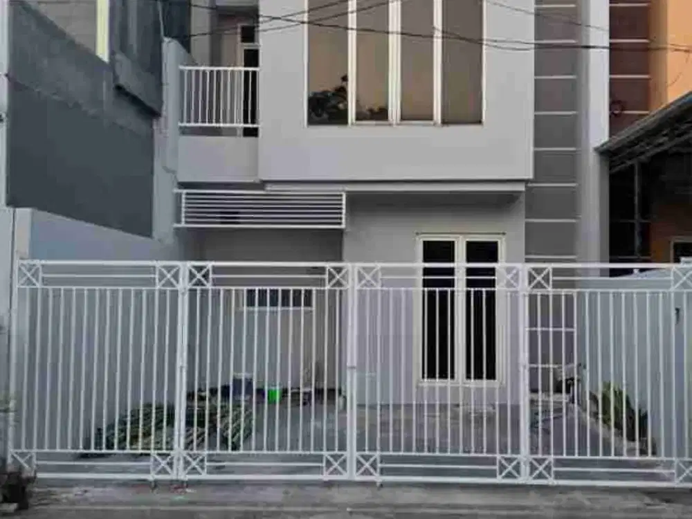 disewakan rumah bumi marina emas surabaya timur
