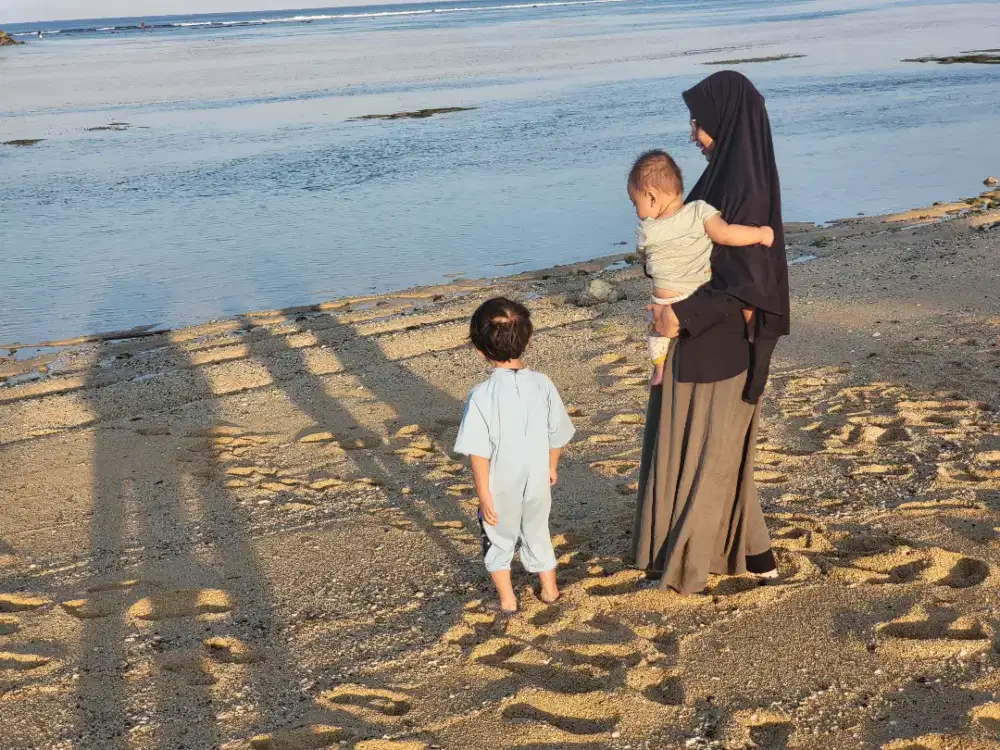 Babysitter mohon bayi  17 bulan dekat rs siloam sepanjang jaya