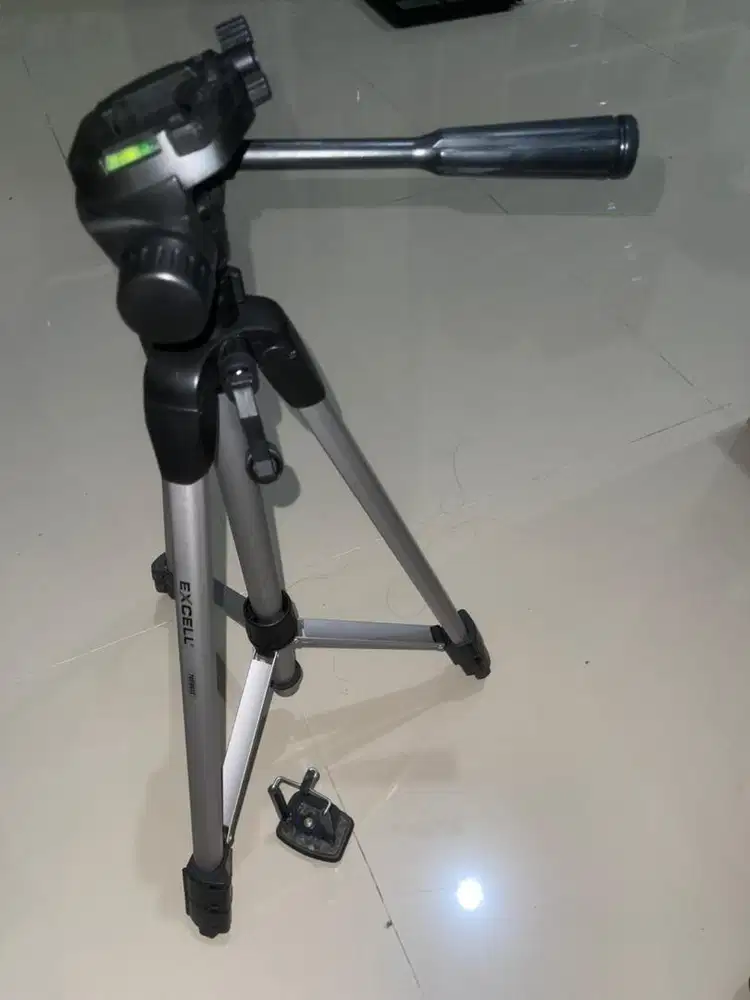 Tripod Exell Promos bekas