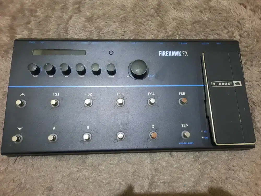 Efek gitar  LINE6 Firehawks fx