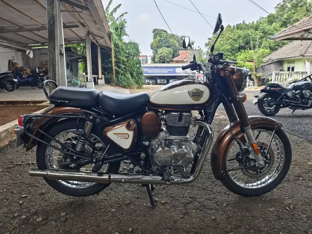 Royal enfield classic reborn 350