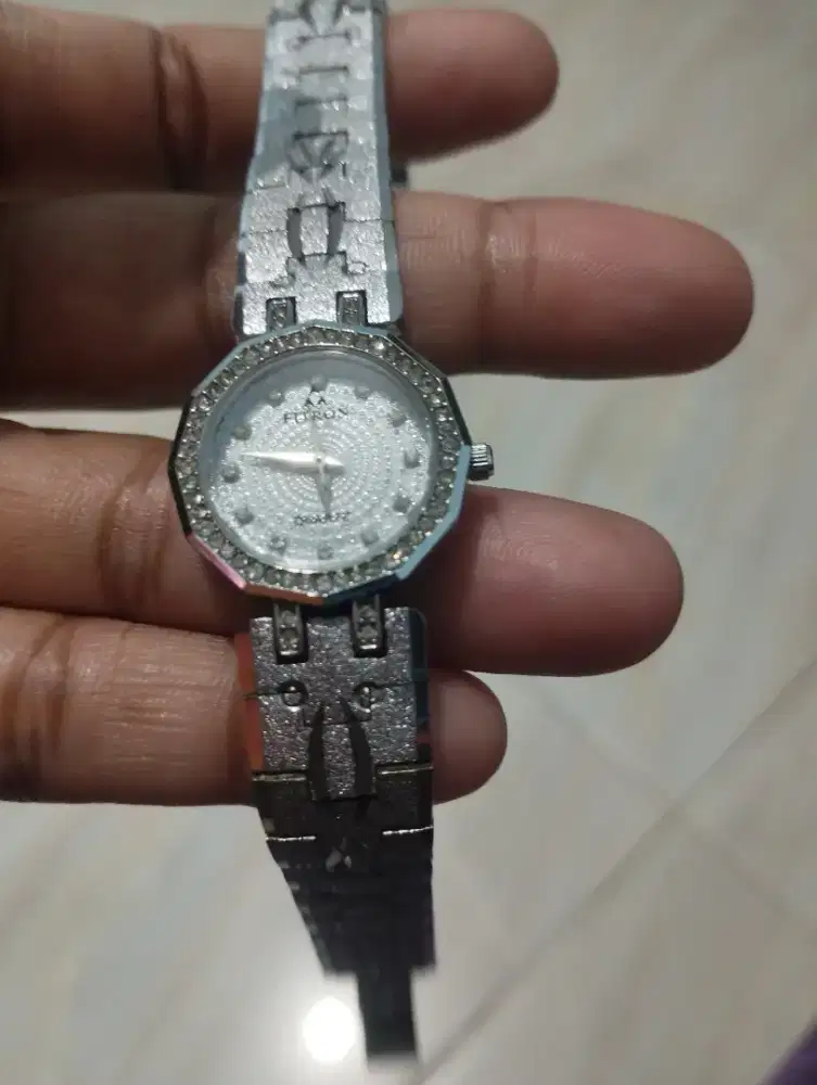 Quartz seri No.6493L