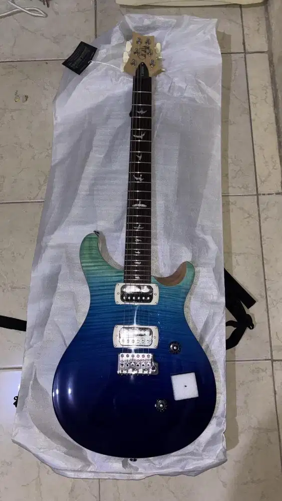 PRS SE CUSTOM 24 LTD ED 2026