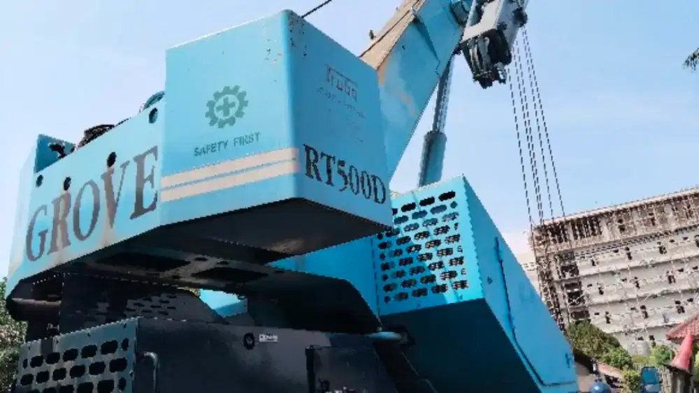 Raughterain crane grove 50 ton