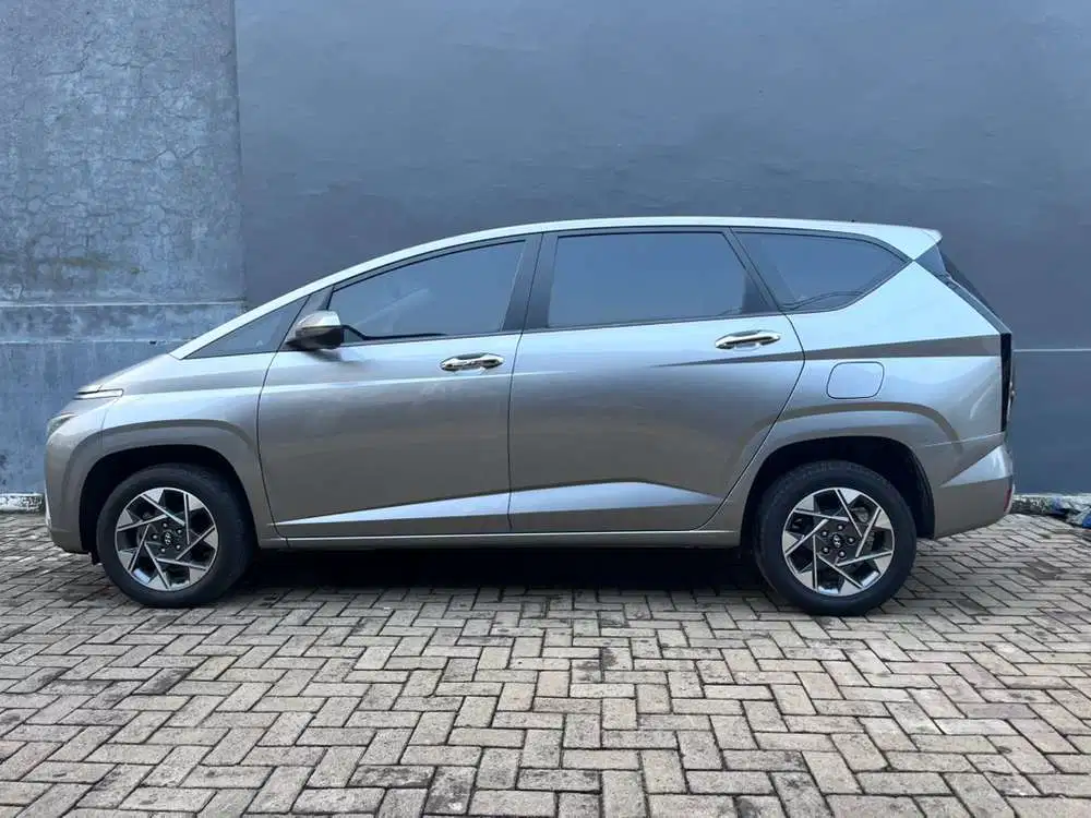 Hyundai Stargazer 2023 Bensin