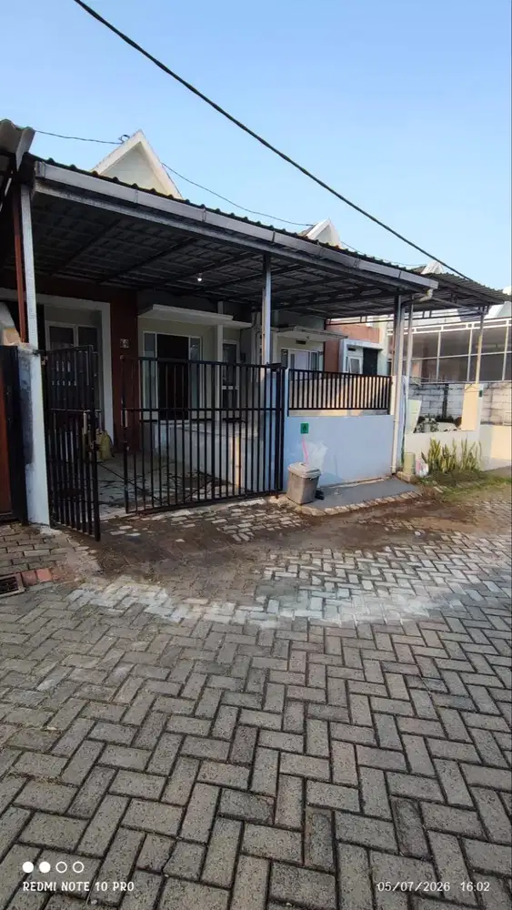 Di kontrakan rumah di Kencana Residence Karangploso