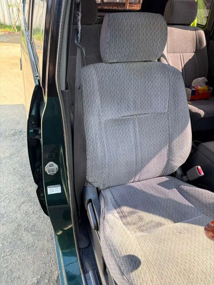 Toyota Kijang 2000 Bensin