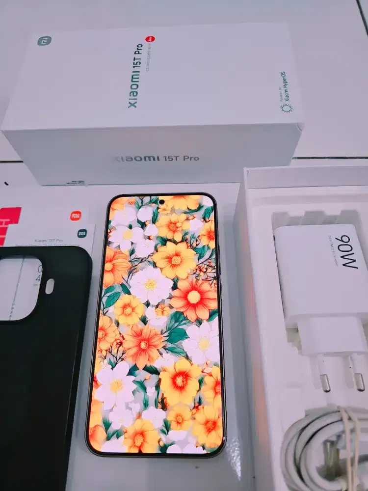 Xiaomi 15T Pro 5G 12/512 Fulset Ori Garansi Bulan 11 2027