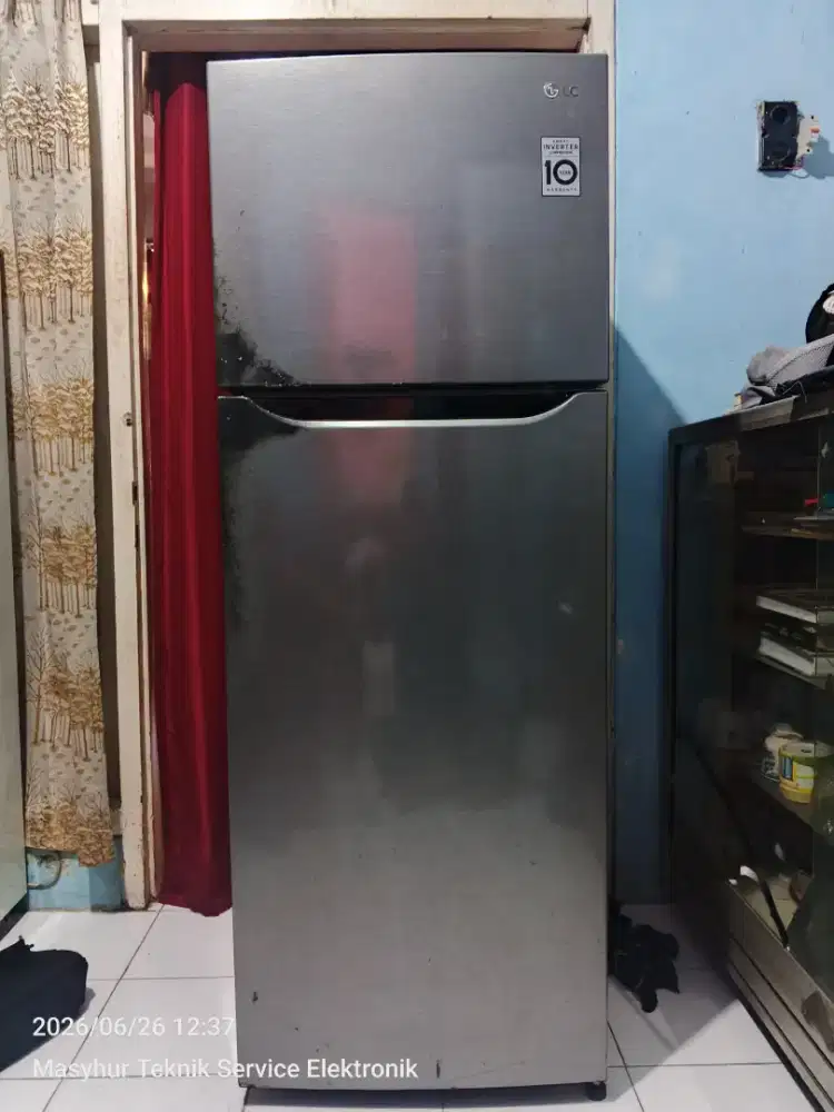 Kulkas LG inverter 200 liter