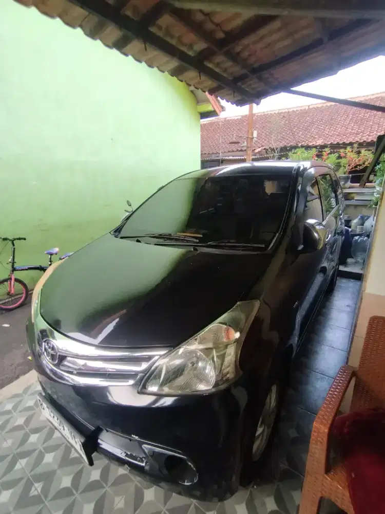 Avanza type g matic 2014