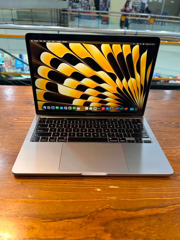 Macbook Pro 13 inch 2020
