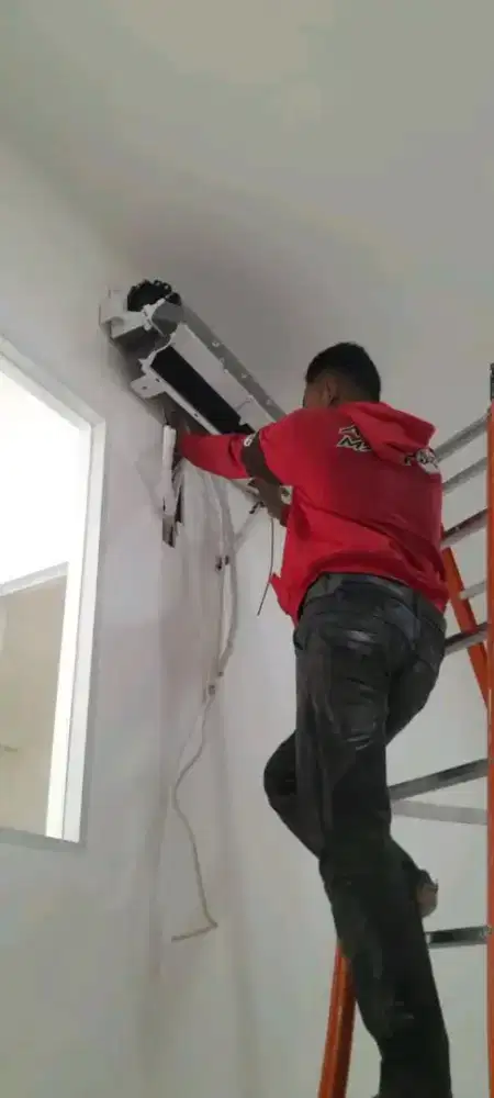 bongkar pasang ac servis ac tambah freon vakum pengecekan unit cuci