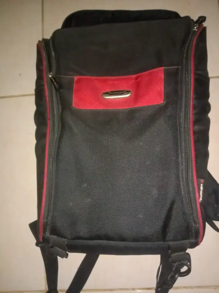Jual tas tracker