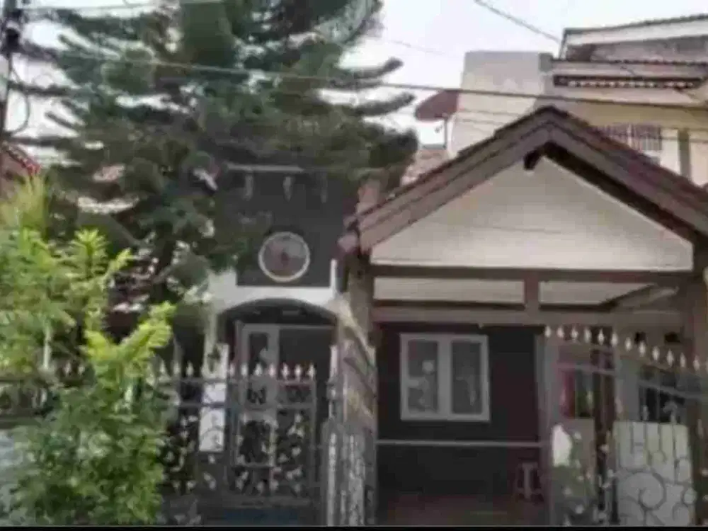 DIJUAL RUMAH DI GRAND GALAXY CITY