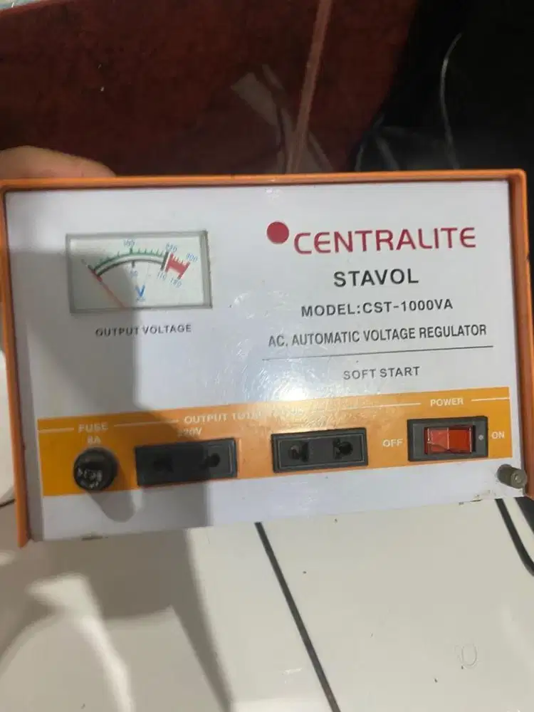 jual stabilizer stavol 1000 va (400.000 nego)