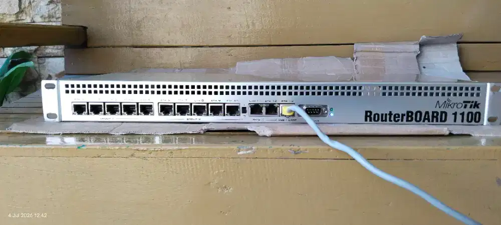 Mikrotik RB1100