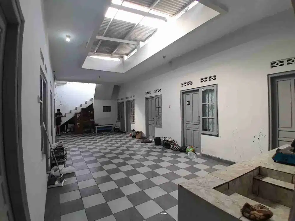 KOST KOSTAN 23 KAMAR DIJUAL CEPAT DEKAT KAMPUS UKRIM KALASAN