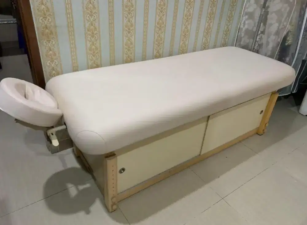 Tempat Tidur Terapy Informaa Komplit