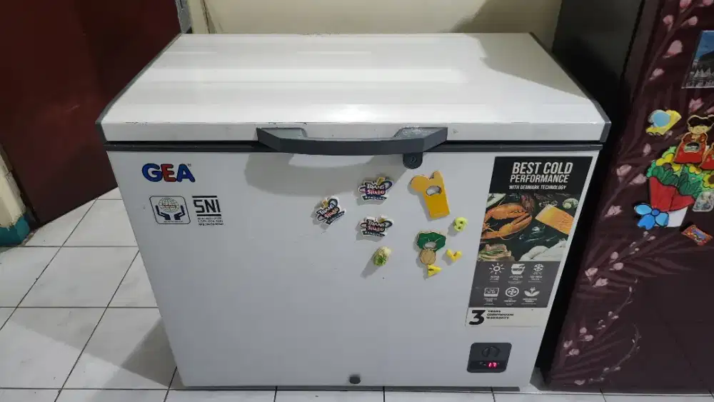 Jual cepat Freezer 150L