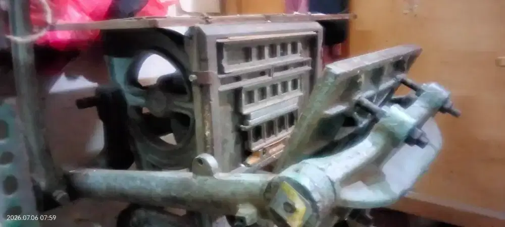 Di jual mesin handpress.untuk pond.rel.porporasi