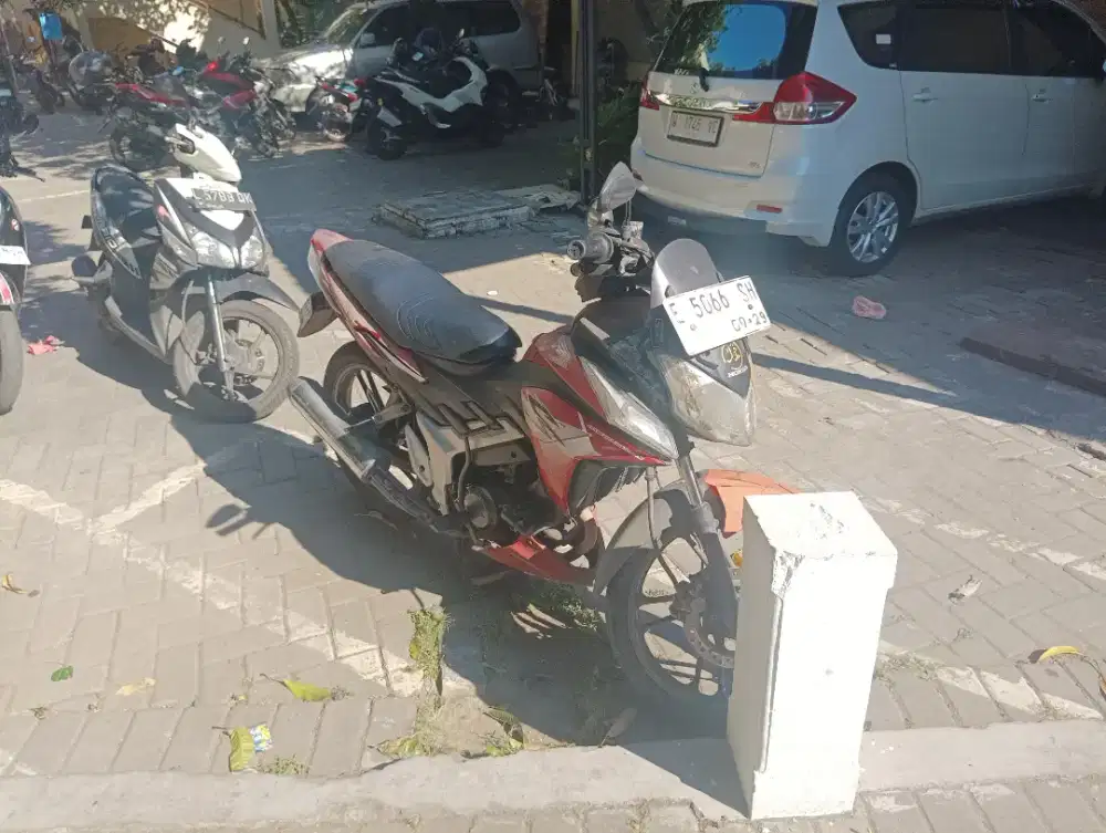 Honda CS1 City Sport 1 CBU thailand 2009 merah 125cc