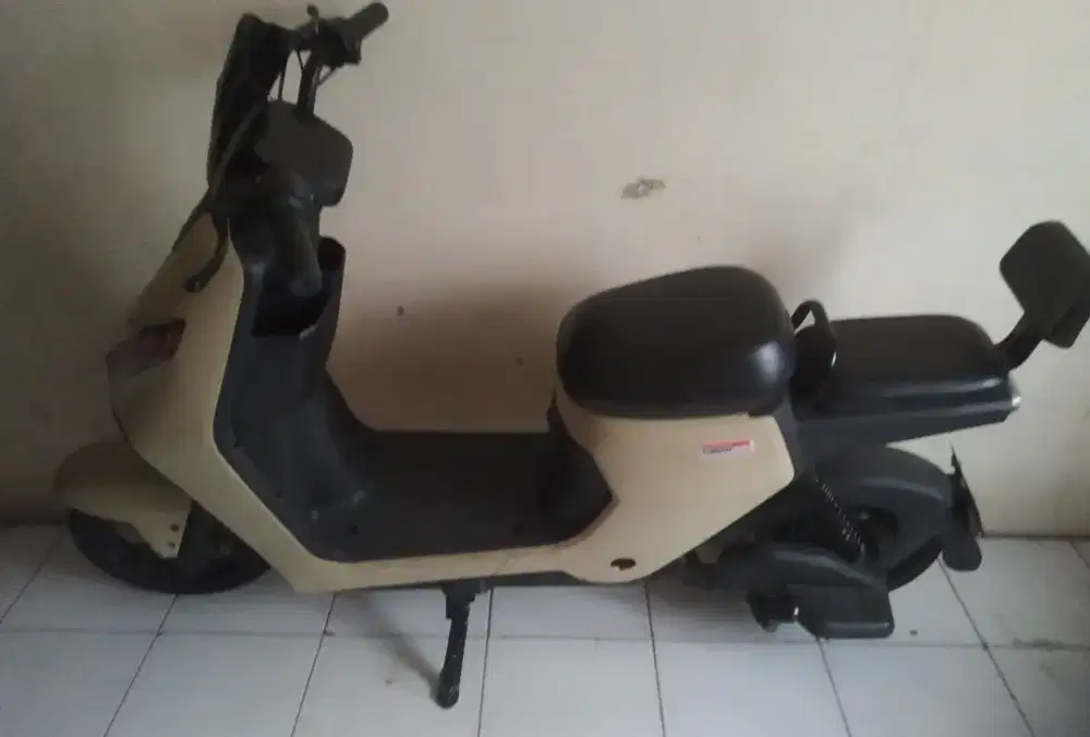 Sepeda listrik Uwinfly D60