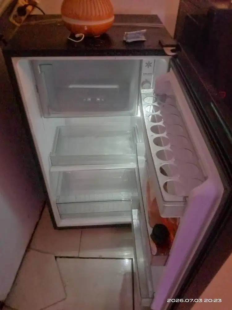 Kulkas AQUA Elektronik AQR-D205(MDS)