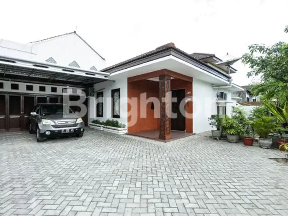 DISEWAKAN RUMAH CANTIK PRIVATE POOL DI PERUMAHAN PUPUK