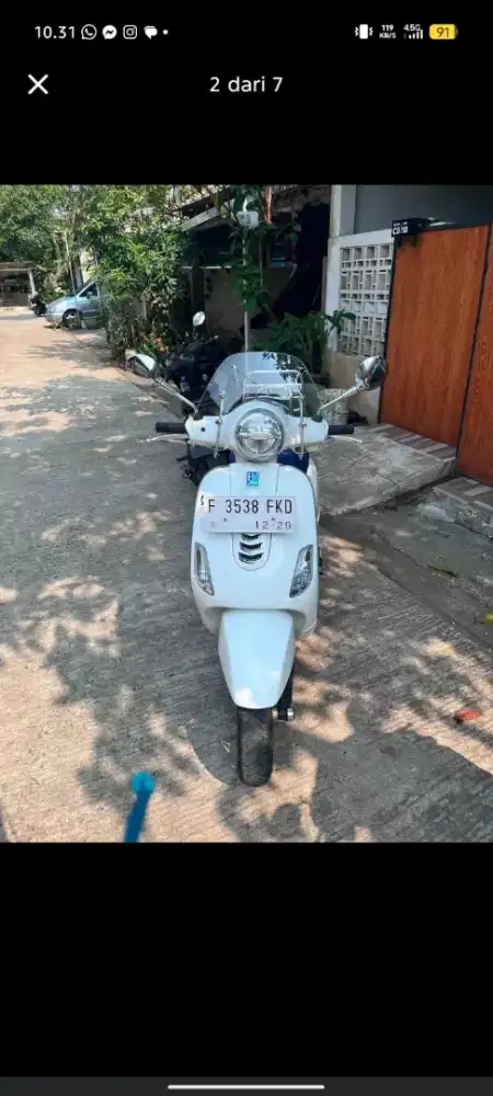 Jual motor vespa lx125 putih