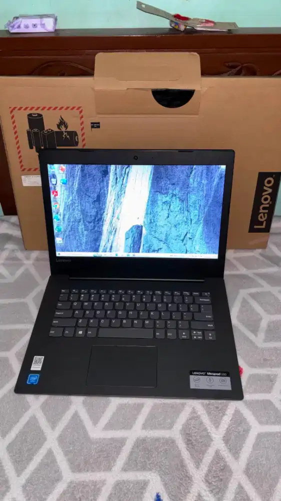 Leptop Lenovo Ideapad 330