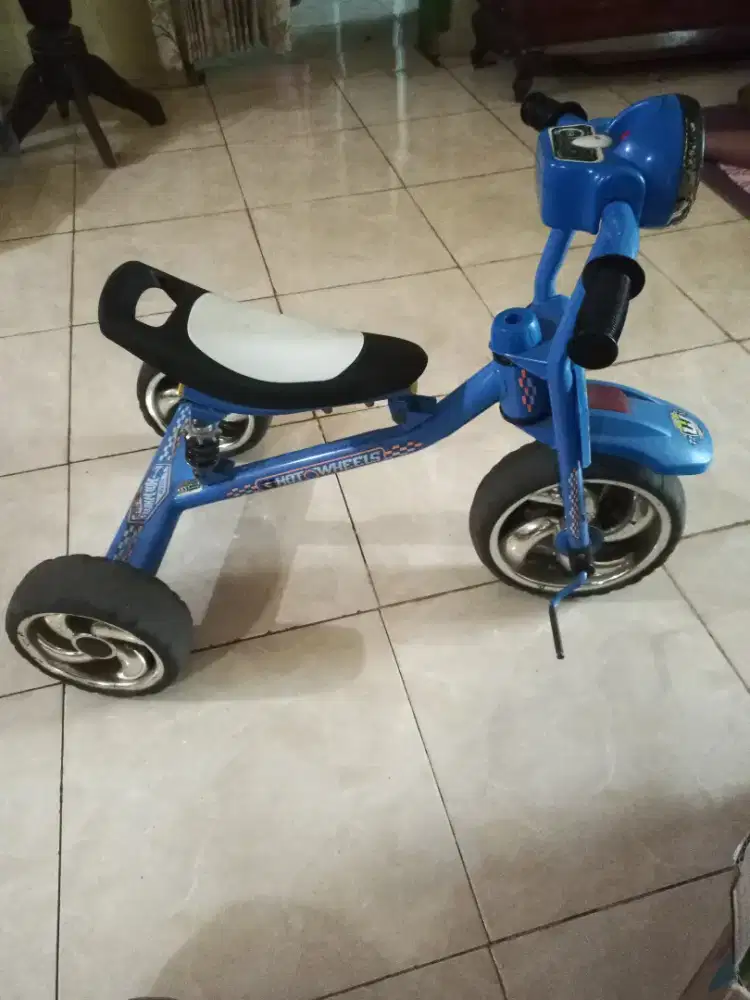 Jual Sepeda Anak Roda 3 Wimcycle Hot Wheels