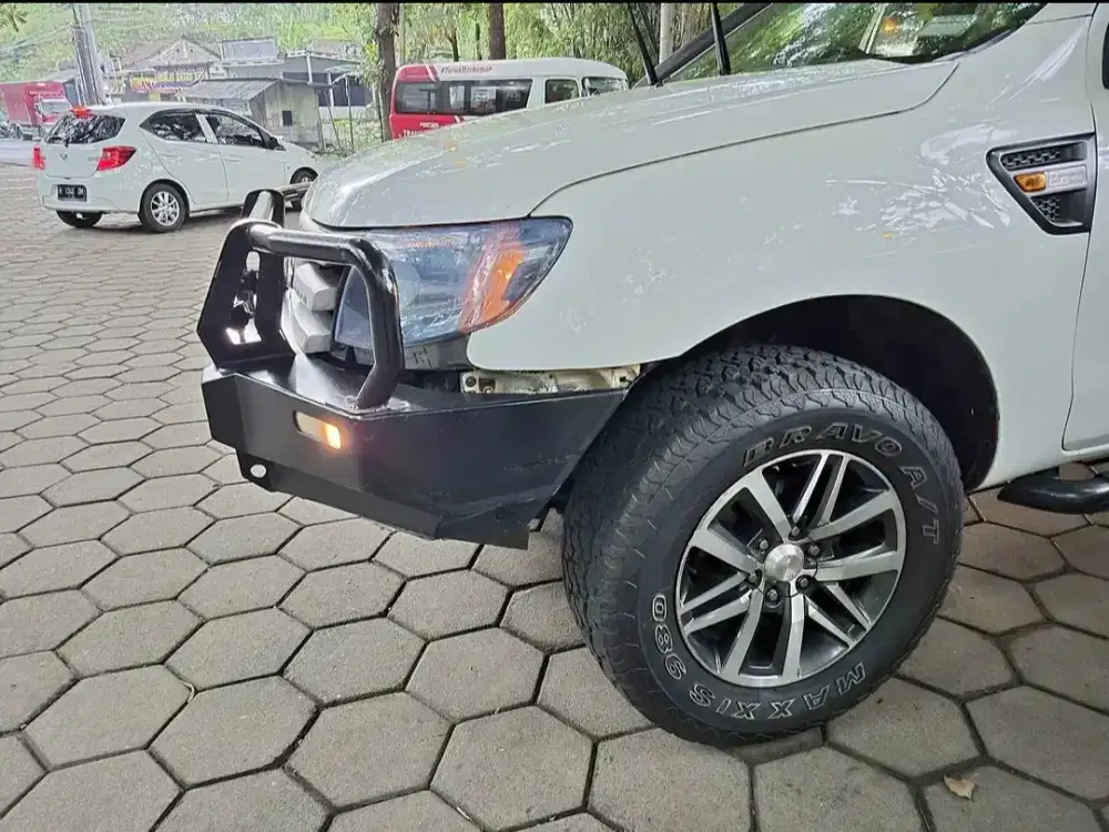 DIJUAL – Ford Ranger Double Cabin DC Base 2012