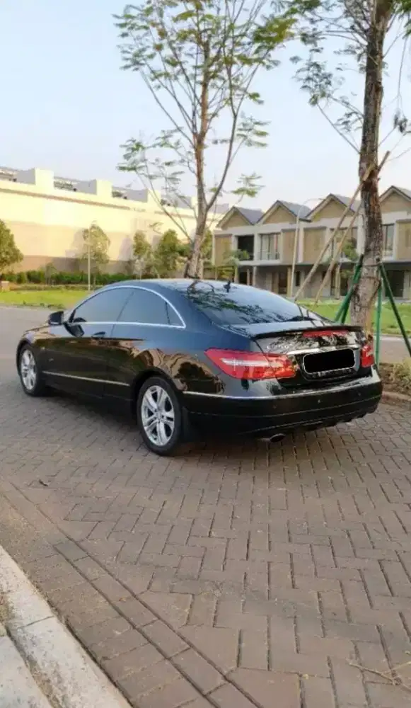 TERMURAH!! Mercedes Benz E250 Coupe AVG BLACK Perfect Condition