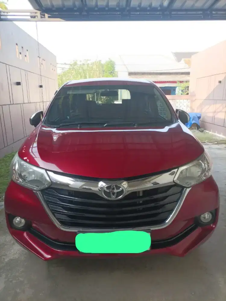 ISTIMEWA LOW KM AVANZA