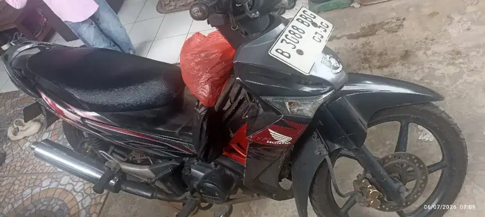 Suprax 125 tahun 2010