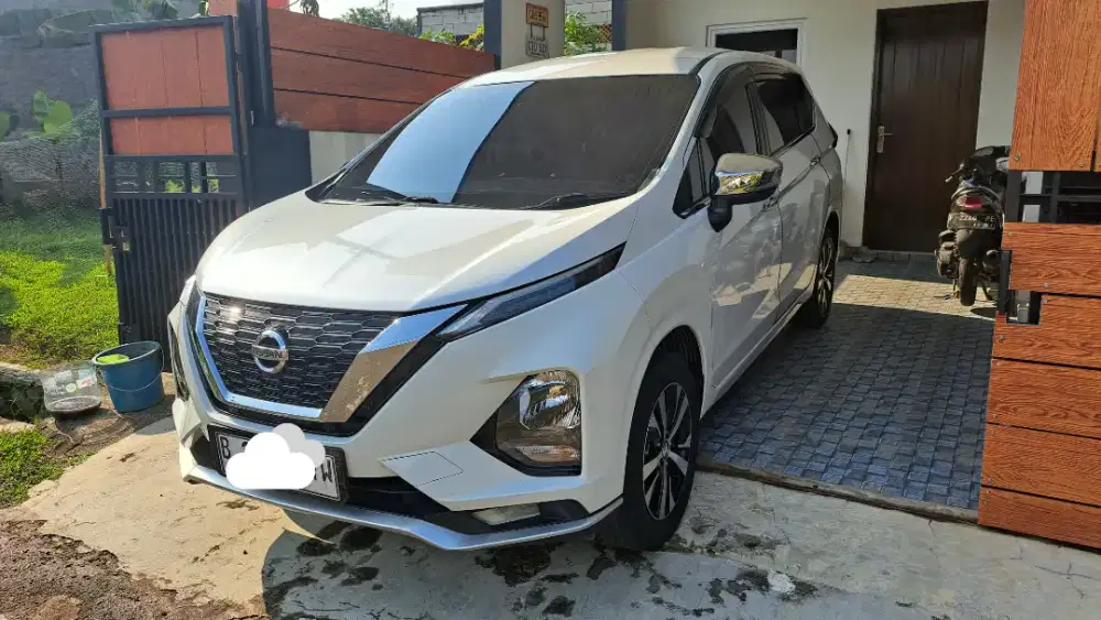 New Livina VL (type tertinggi) tahun 2022