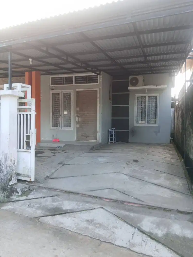 Disewakan Rumah di Sukabangun II Lorong Masjid