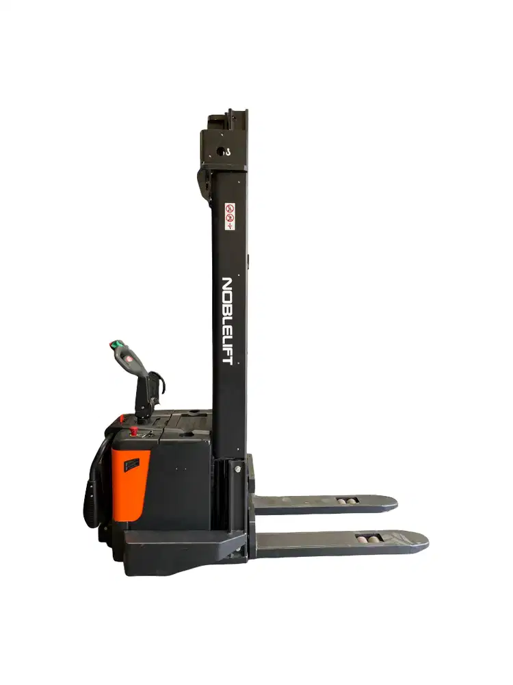 [UNIT BARU] Hand Stacker Electric NOBLELIFT 1,5 Ton 6 Meter (PS 15.60)