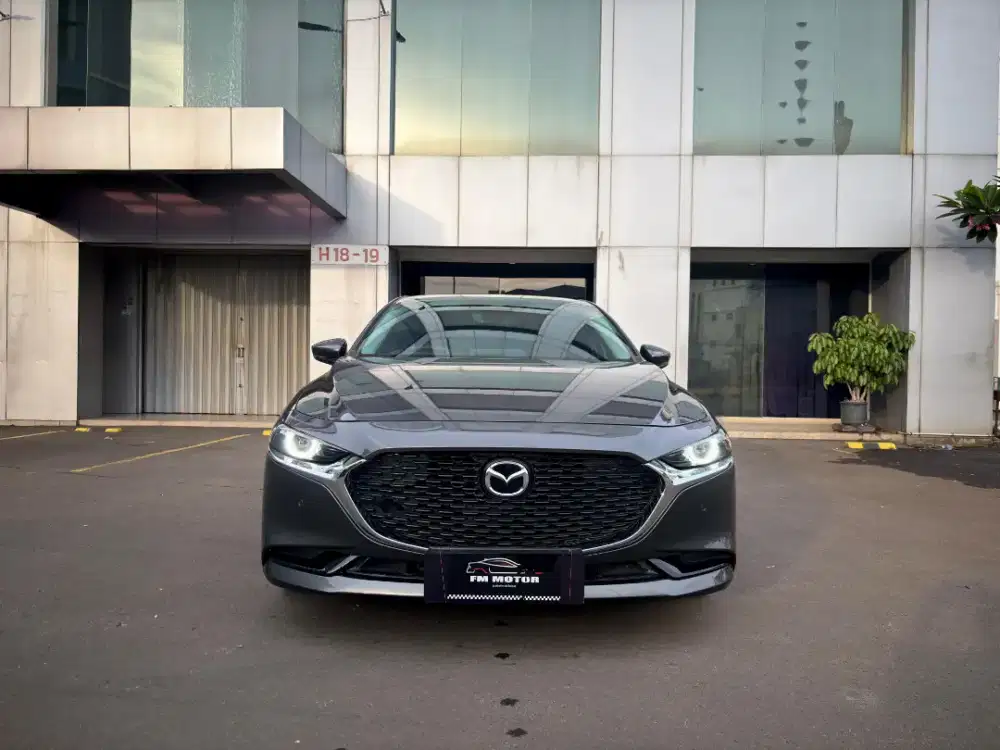 Mazda 3 Sedan Skyactiv G 2023 / 2024 AT 2.0, Km 26Ribu, Pajak Panjang