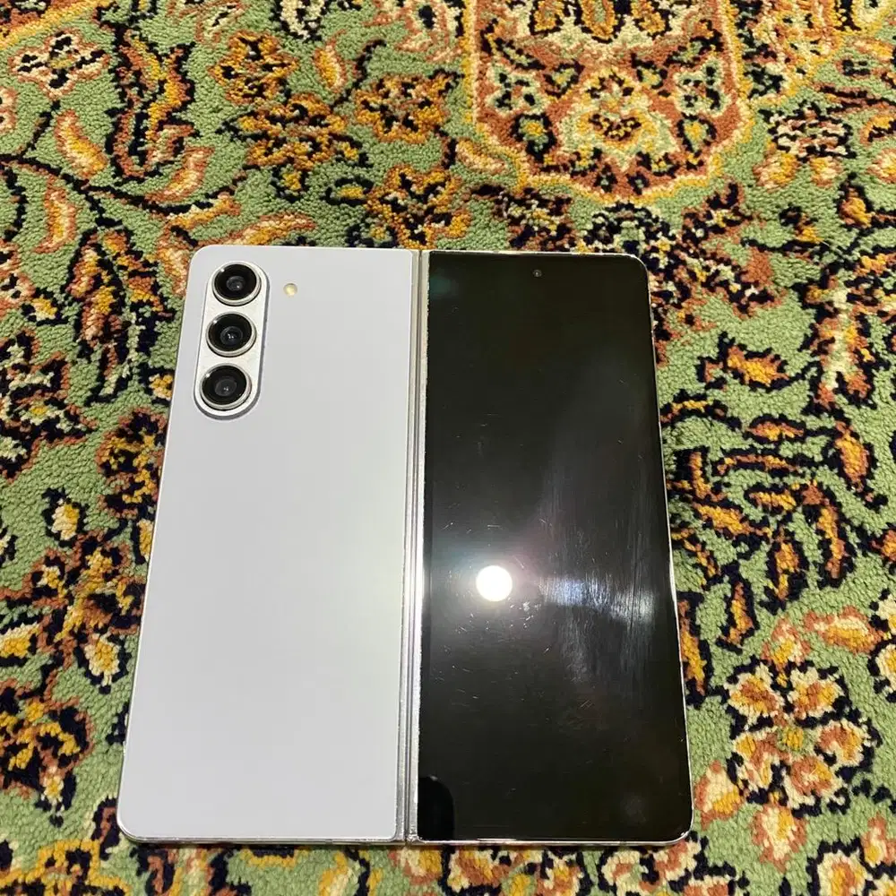 Galaxy z fold 5 12/256