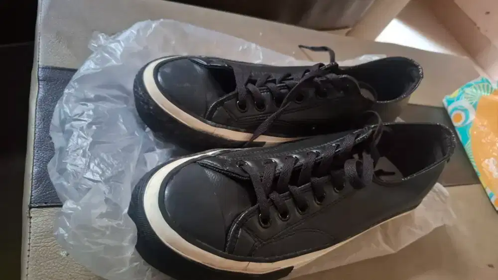 Sepatu Converse original