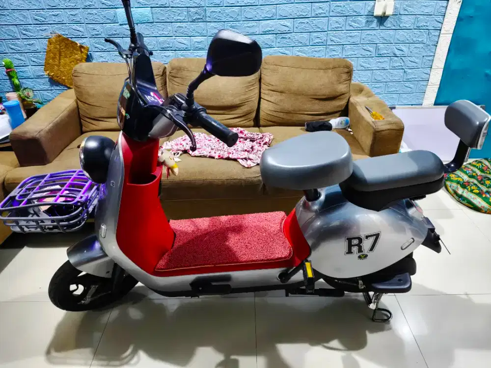 Sepeda listrik U-winfly r7s