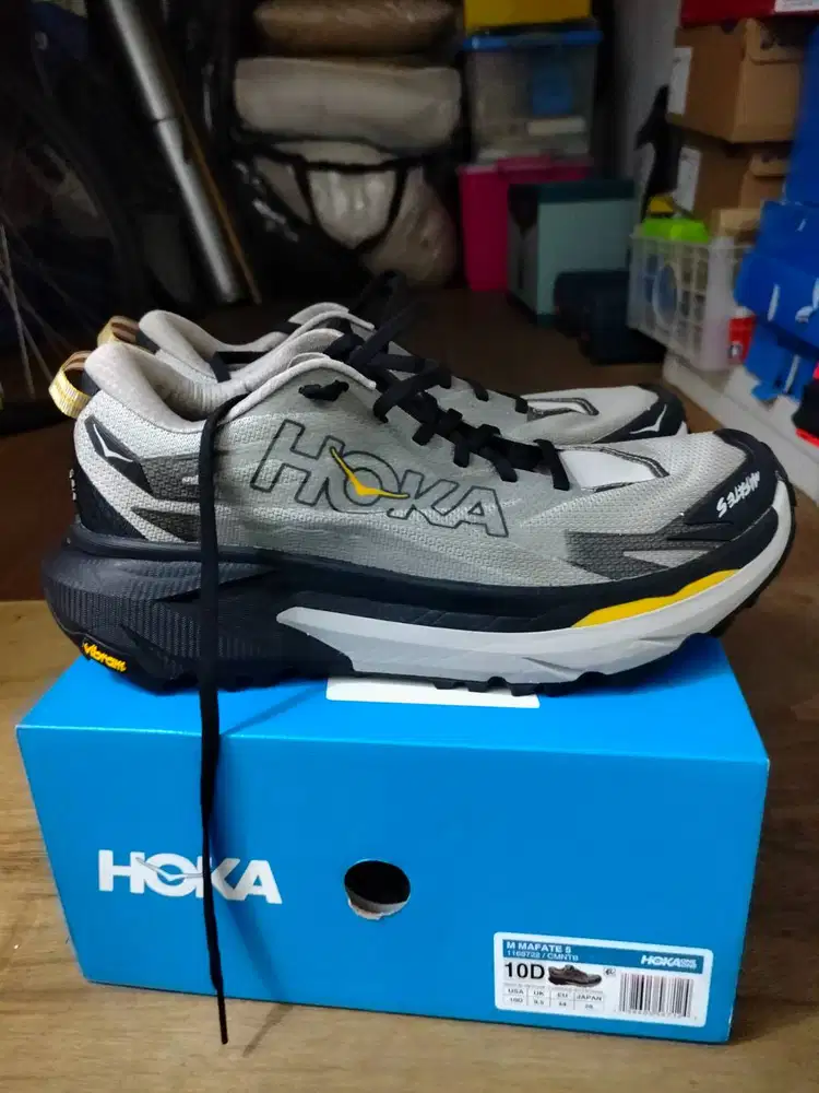 Sepatu trail run Hoka Mafate 5